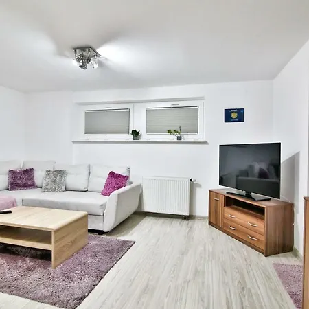 Esja Alloggio in famiglia *