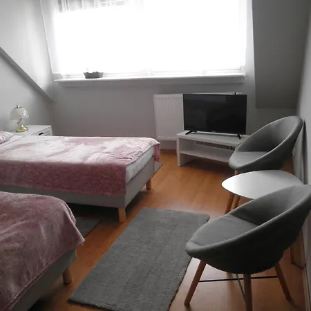 Esja Kwatera prywatna *