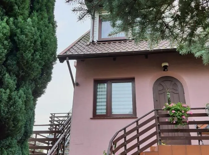 Kwatera prywatna Esja *